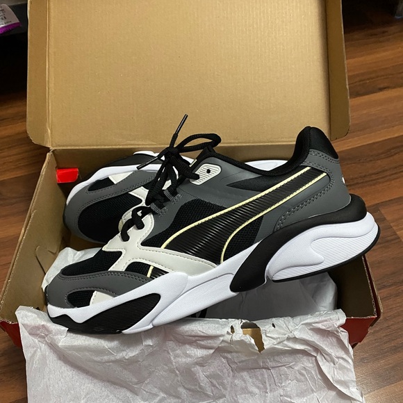 PUMA X-Ray Millenium Sneakers! - Picture 2 of 5